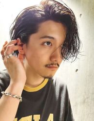 -海文先生国潮烫染男士理发馆