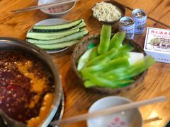 -岗上渣渣老火锅(两路口店)