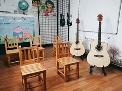 -八度音乐吉他教室(汉广店)