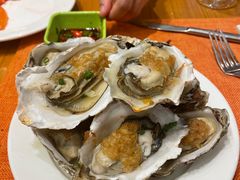 -亚龙湾希尔顿自助餐厅·海鲜·烧烤·沙滩BBQ·现场乐队