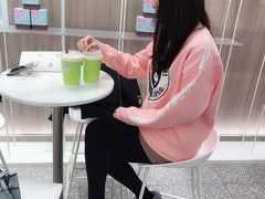 -奈雪的茶(市百一店)