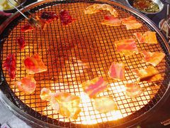 -小辣椒汤锅烧烤(温泉南街店)