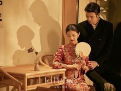 -乐派诗婚纱摄影