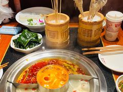 -周师兄大刀腰片火锅(解放碑总店)