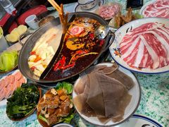 -鸿姐老火锅(疁城新天地店)
