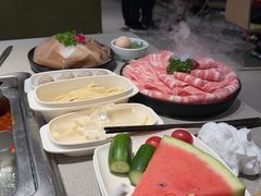 -海底捞火锅(新松江路生日主题店)