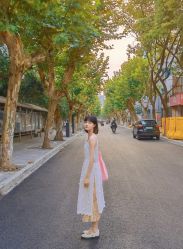 -罗亚帝·NASHOW纳秀形象设计