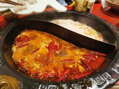 骨汤鸳鸯锅-袁老四老火锅(盘龙城店)