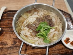 嬢嬢跷脚牛肉粉-小满手工粉(上海新世界城店)