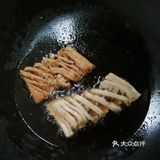 回味儿时街头小吃~香辣兰花干