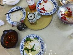 -天天向上素食餐厅(五台山店)
