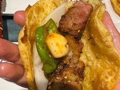油香卷红柳烤肉-红柳枝滩羊烧烤·非遗