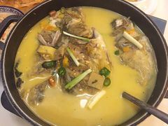 浓汤桂鱼仔-巴陵全鱼席(湖南老字号汴河街店 )