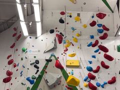 -绿壁虎攀岩基地(Tcar店)