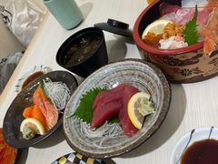 -海鮮寿司とれとれ市場