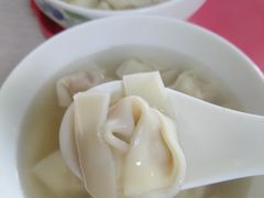 -周震馄饨