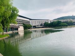 -上海佘山世茂艾美酒店