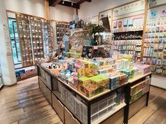 -猫的天空之城概念书店(苏州平江店)