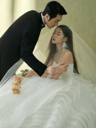 点击看大图 -至臻微拉婚纱摄影