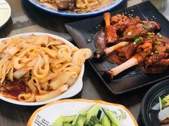 -壹阁胡羊焖饼(特色小吃街店)