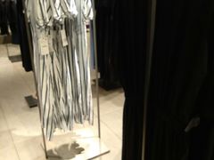 -ZARA(世贸天阶店)