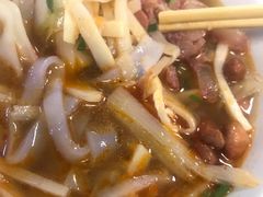 -卓雅桂林米粉