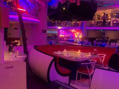 -巴特餐饮6加1音乐餐吧·新疆菜