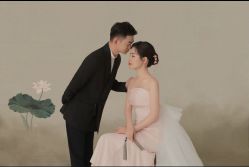 -雪中彩影婚纱摄影·微光艺术中心