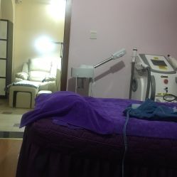 -杉惠素颜美妆皮肤管理中心