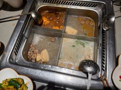 -海底捞火锅(珠影星光城夜宵主题店)