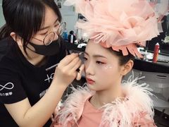 -吉田美学化妆美甲摄影培训(丽水校区)