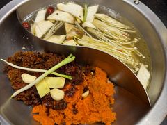 -沸炉重庆老火锅(军事博物馆店)