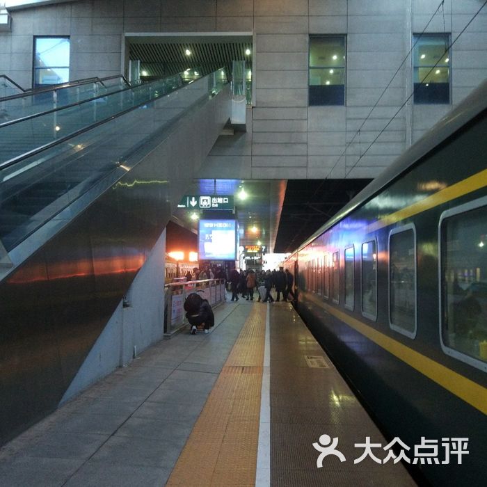 长春火车站进站口图片图片