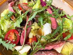 烤牛肉芝士色拉配油醋汁-G+KITCHEN(龙湖狮山天街店)