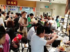 大堂-盒马鲜生(红莲店)