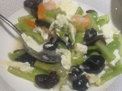 -宴小馆·小海鲜青岛菜(五四广场店)