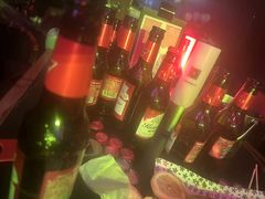 -胡桃里乐队酒馆