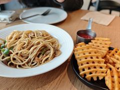 -必胜客(WOW象山涌金广场店)