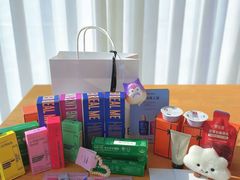 -上海跨国采购会展中心