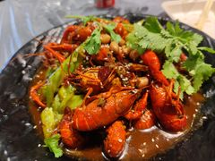 -虾易落味(杭州黄龙万科中心店)