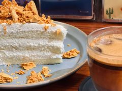 -Be Lived Cafe比例咖啡(摩天轮店)