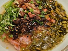 -八月美食小馆(银泰城总店)