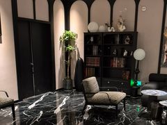 -万泊酒店(长沙五一广场国金中心店)