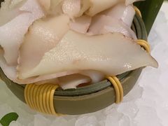 -洪氏嗨捞·广东猪肚鸡·椰子鸡火锅(西咸万象城店)