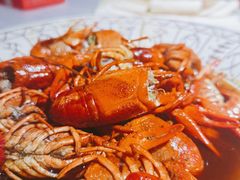 特色十三香小龙虾-有位虾匠·手工土菜小馆(市北店)