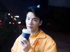 -瑞幸咖啡(杭州绿地中央店)