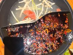 -壹兆圆重庆火锅手工炒底料(长白格林玫瑰湾店)