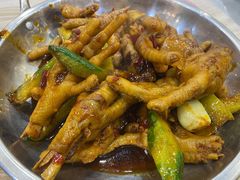 -江城燕子大排档(江汉路步行街店)