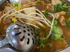 -欢乐牛香(东海二路店)