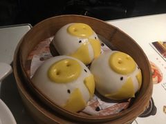 -新大咀港式茶餐厅(宝山万达店)